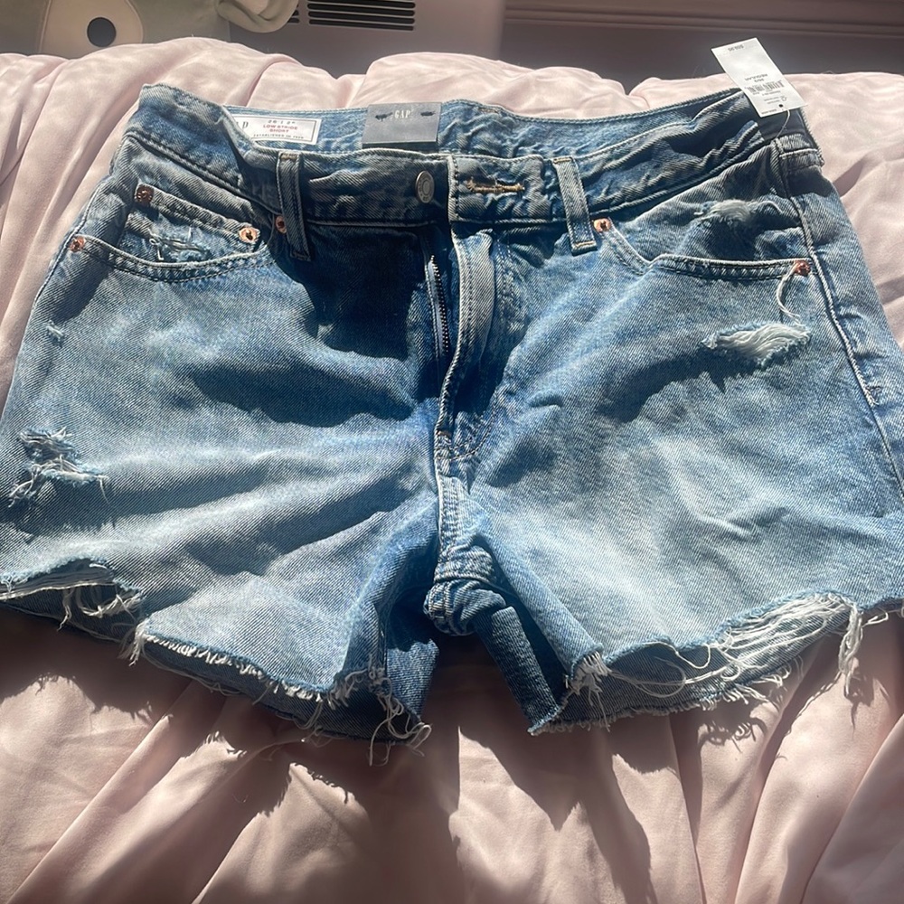 Gap low rise jean shorts
